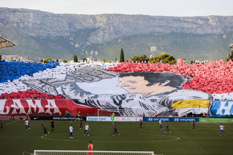 Mišo Kovač u svečanoj loži na Poljudu, pogledajte u čijem je društvu snimljena legenda