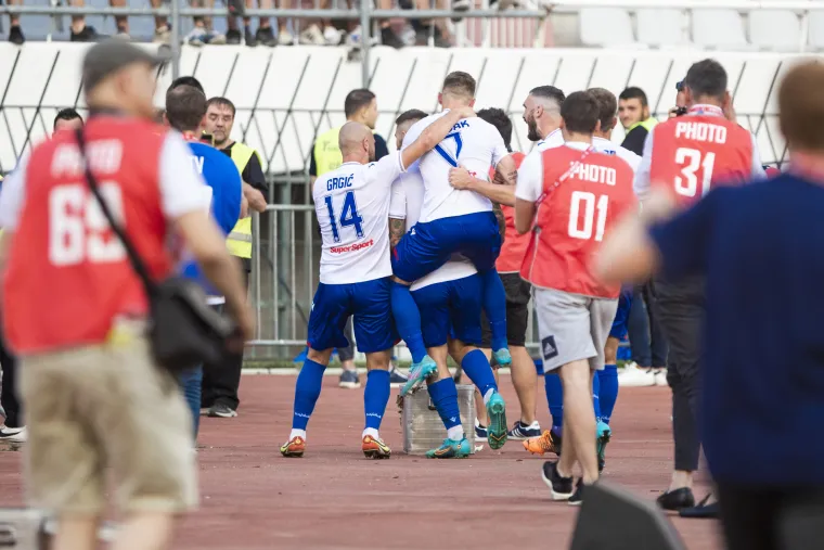 Ovako su igrači Rijeke i Hajduka proslavili svoje pogotke. Na tribinama Torcida preuzela dominaciju 