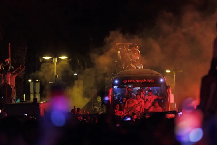 Livaja, Subašić i društvo došli na splitsku rivu: Evo kako je to izgledalo!