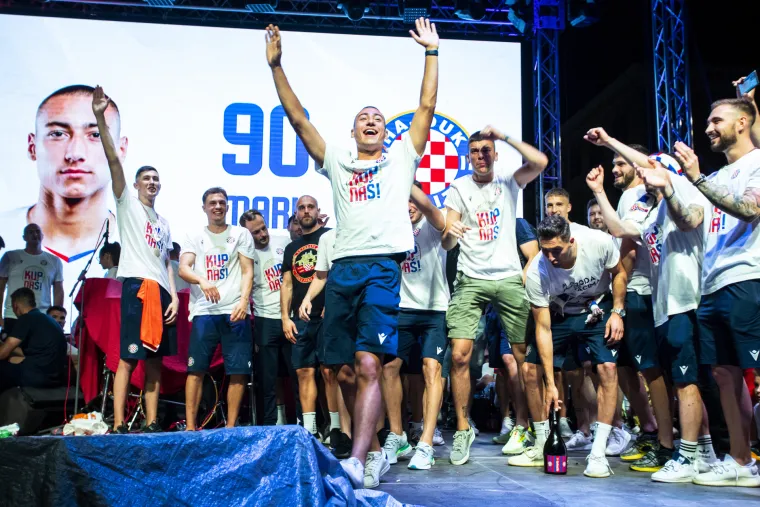 Livaja, Subašić i društvo došli na splitsku rivu: Evo kako je to izgledalo!
