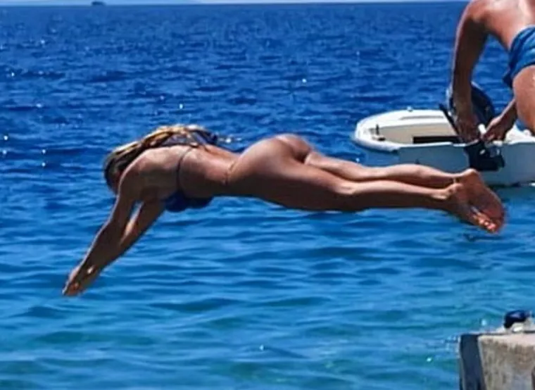 Najbolji hrvatski kickboksač ima ultrazgodnu zaručnicu. Martina ima savr&scaron;eno isklesano tijelo i obline koje izazivaju vrtoglavicu