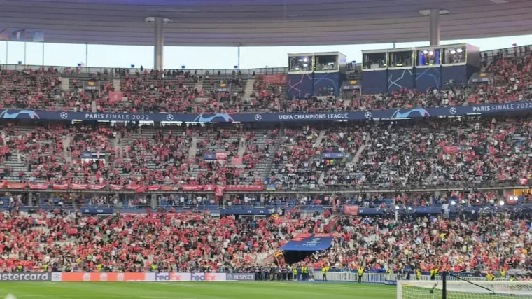 Pogledajte atmosferu na finalu Lige prvaka u Parizu: Ekstaza među navijačima Real Madrida!