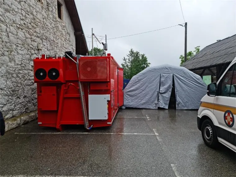 Potraga za palim avionom na slunjskom području