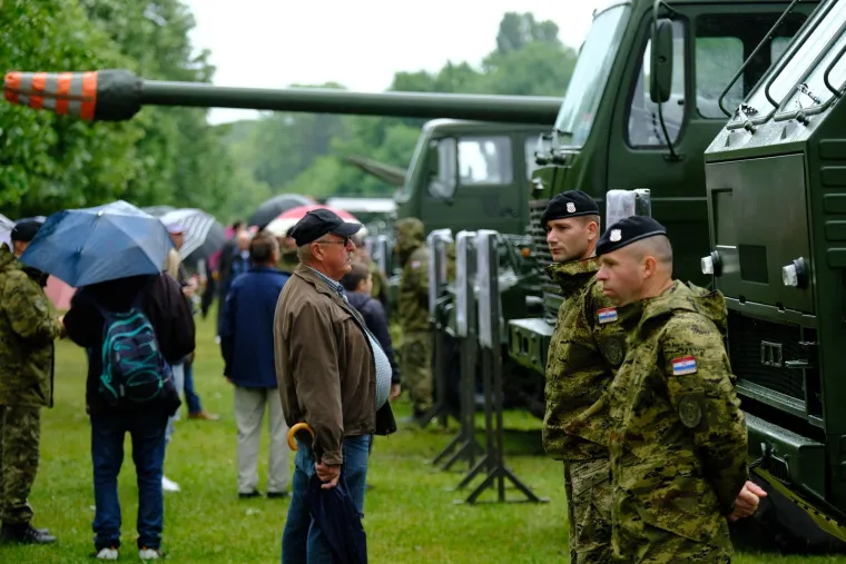 Hrvatska vojska demonstrirala moć na Jarunu: Pogledajte dio arsenala s kojim raspolaže