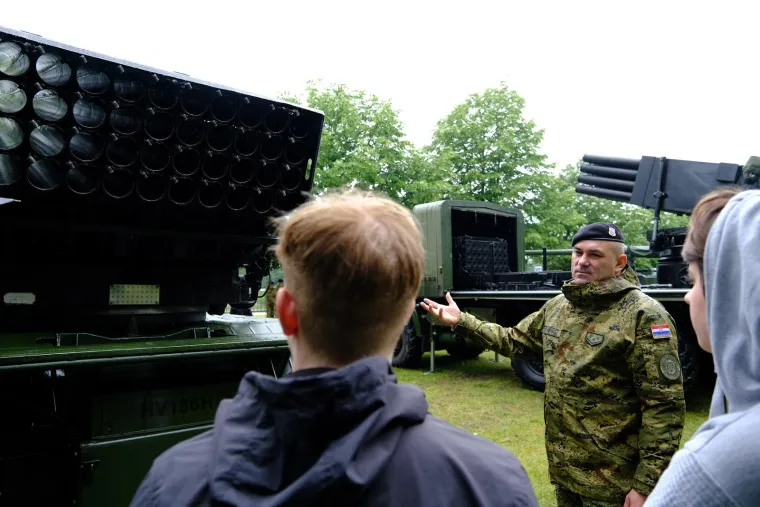 Hrvatska vojska demonstrirala moć na Jarunu: Pogledajte dio arsenala s kojim raspolaže