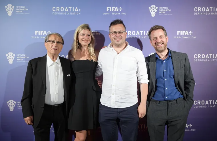 Bilić, Niko, Ćiro.... Legenda do legende na premijeri filma o nogometu koji je ujedinio Hrvatsku u devedesetima
