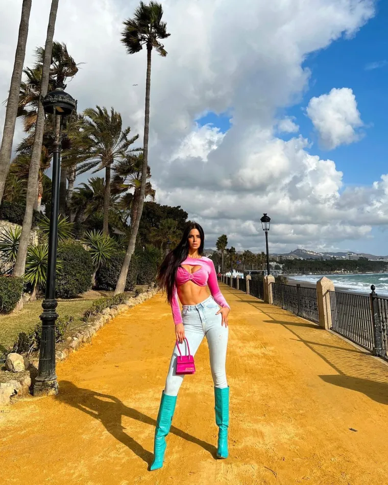 Ivana Knoll u &Scaron;panjolskoj