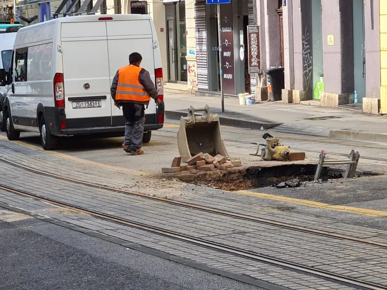 Frankopanskom i dalje ne voze tramvaji