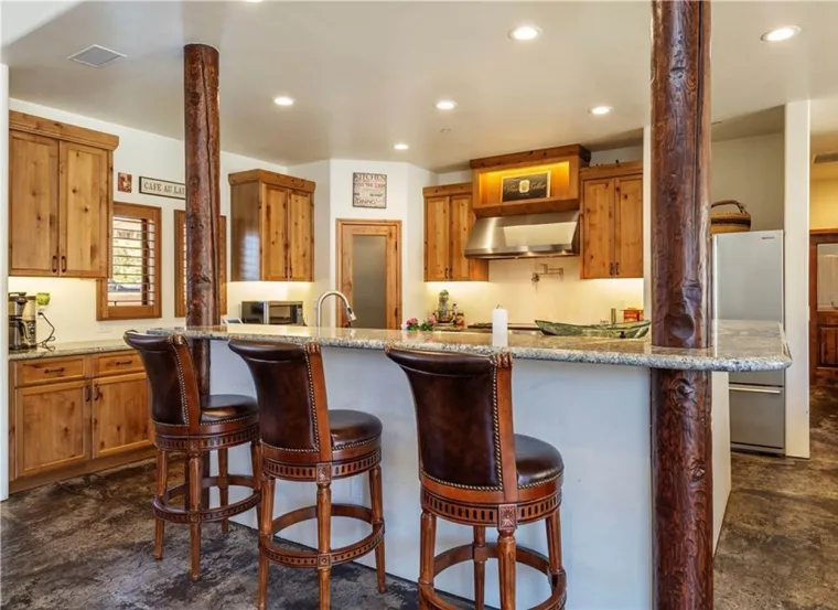 Ovo je bajkovita vila u kalifornijskoj dolini Yucca u kojoj se Amber Heard priprema za izricanje presude