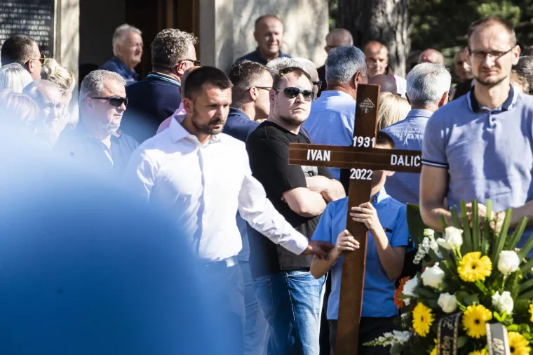 Teški dani hrvatskog izbornika: Zlatko Dalić otputovao u Livno gdje je sahranio oca