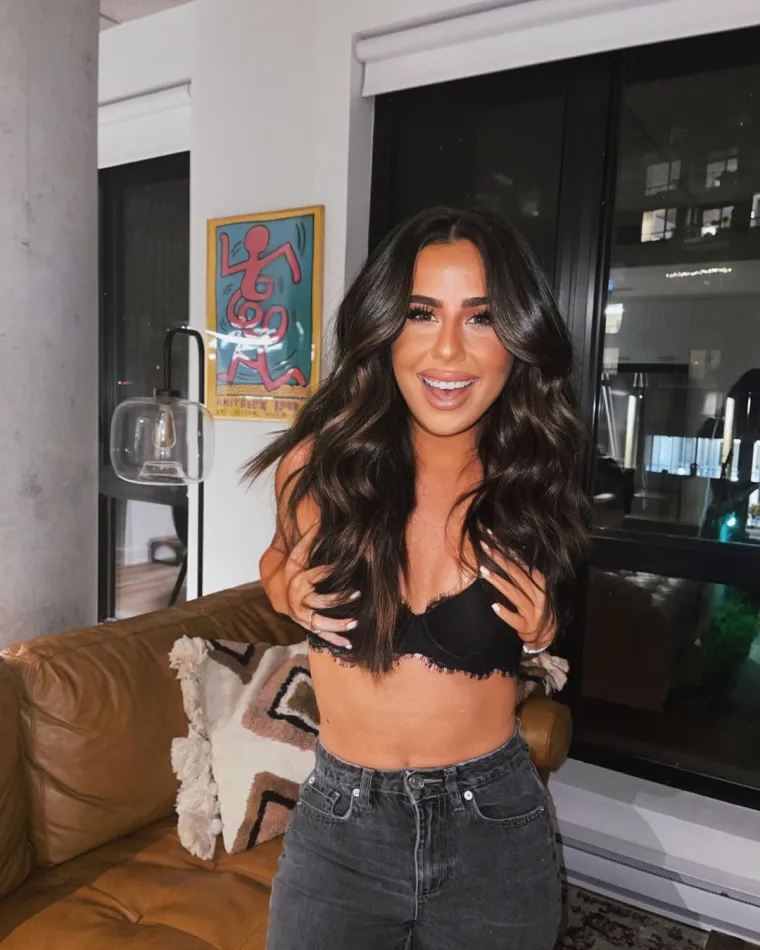 Međutim, da je ne biste prepoznali na putu do trgovine, nedavno je sama priznala na TikToku u videu koji je postao viralan s gotovo 13 milijuna pregleda.