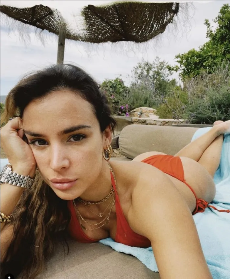 Kći legende Chelseaja pravi je bombončić: Vodi restoran, glumi, a ima vremena i za provokativne fotografije koje izluđuju obožavatelje