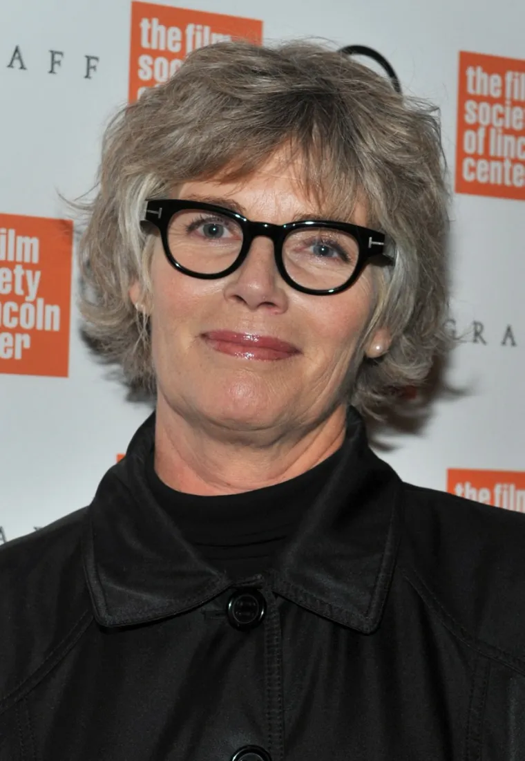 Kelly McGillis 