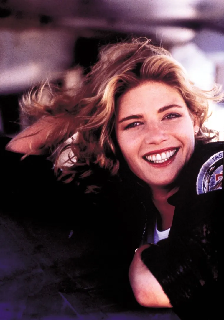 Kelly McGillis 