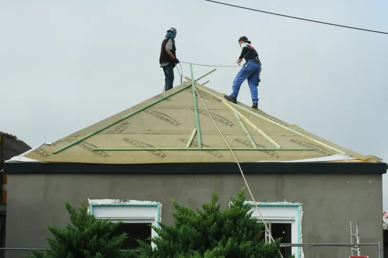 U nevremenu stradala i zamjenska kuća koja se među prvima gradi u Sisku. Zidovi natopljeni, odustat će?