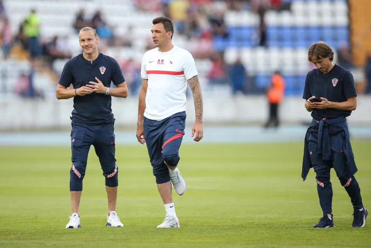 U Osijeku miri&scaron;e na ljeto 2018.: Mandžukić, Modrić, Brozović... Kako ih je lijepo vidjeti opet na jednom mjestu