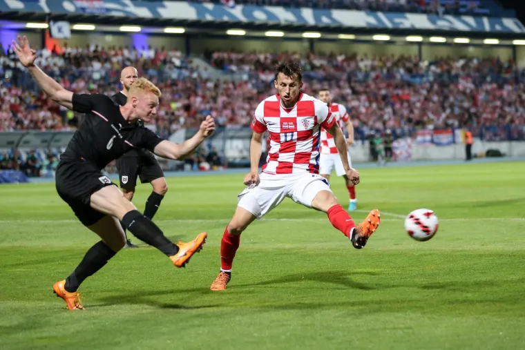 Srbi ovako pi&scaron;u o debaklu Vatrenih: 'Srpski Austrijanci ponizili Hrvate, po&scaron;teno su ih obrukali...'