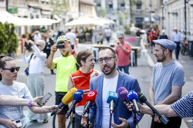 Zagrepčankama i Zagrepčanima želim da uživaju u svom novom dnevnom boravku na otvorenom, poručio je Tomašević.