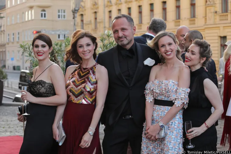 Poznate Hrvatice u borbi za kraljicu stila: Rozga je sve iznenadila, a pogledajte samo Bornu Kotromanić, Jelenu Veljaču, Lejlu Filipović...