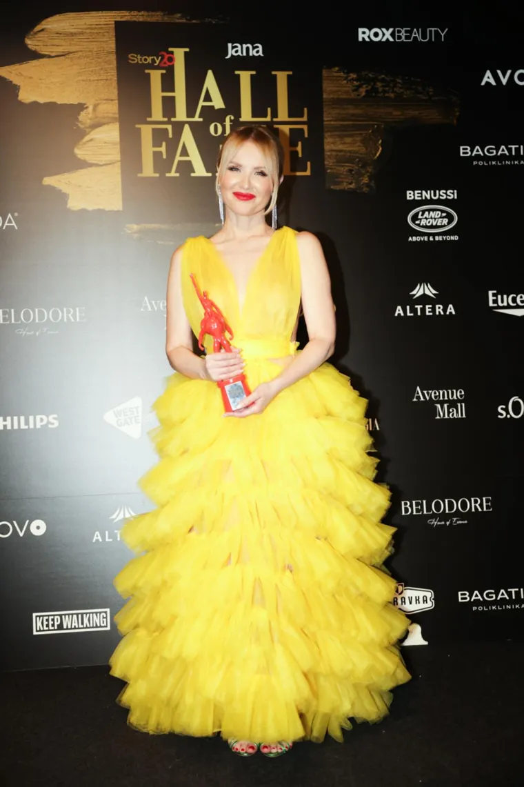 U kategoriji Najbolji modni stil nagradu je osvojila Danijela Martinović powered by Mikeda.
