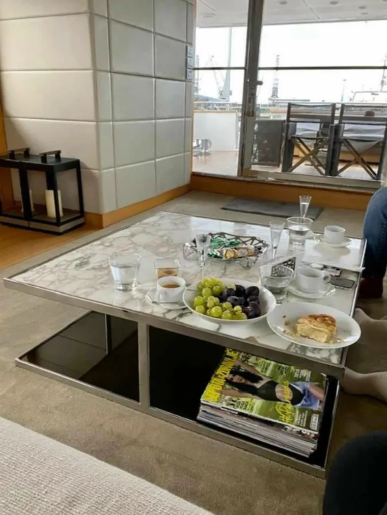 Jahta Lepe Brene od &scaron;est milijuna eura odi&scaron;e luksuzom: 'To je jedan lijep brodić s pet, &scaron;est spavaćih soba'