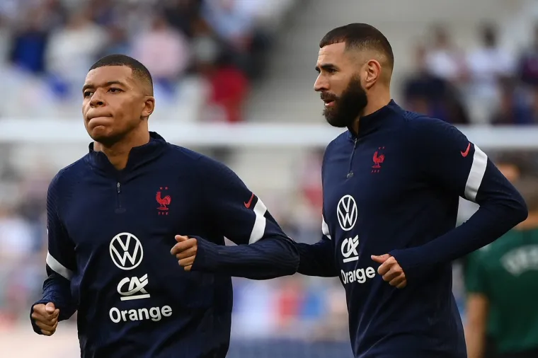 Deschamps i stožer dogovarali se na travnjaku Stade de Francea prije utakmice, a onda se pojavio Luka: Pogledajte reakciju Francuza kad su ga vidjeli