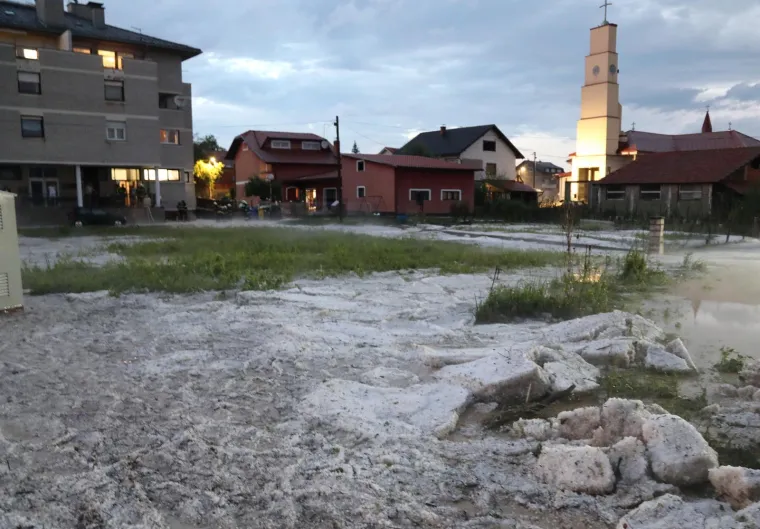 Tuča poharala područje Bedekovčine 