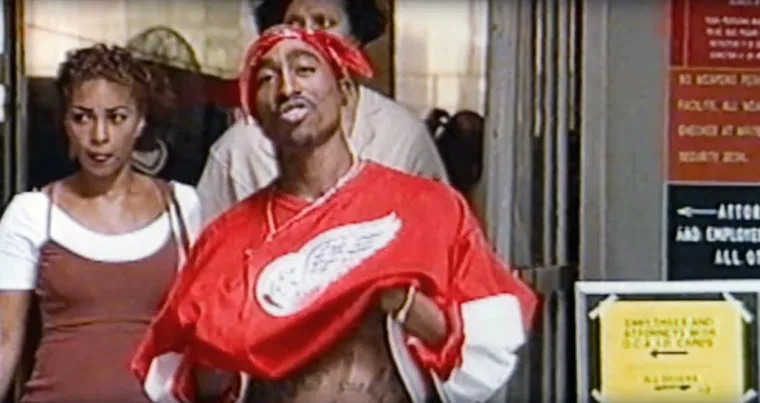 Tupac se često žalio da je neshvaćen. “Nije sve u životu lijepo”, rekao je novinaru Chucku Phillipsu. &quot;Postoji puno ubijanja i droge. Za mene savršen album govori o teškim stvarima i zabavnim i brižnim stvarima... Ono što me muči je to što se čini da mnogo osjetljivih stvari koje pišem jednostavno prođe nezapaženo.&quot;