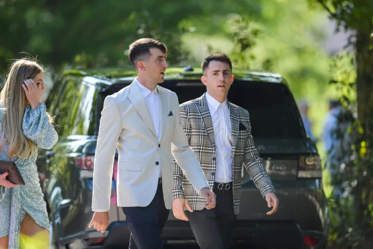 Biv&scaron;a Luke Jovića imala je istu vjenčanicu kao Dina Dragija, novopečena supruga Tina Jedvaja: Na njihovu vjenčanju pojavile su se i Mamićeve kćeri