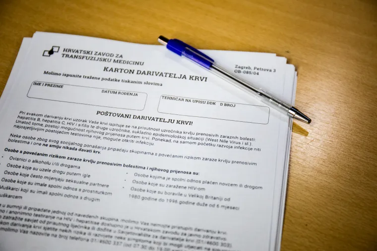 Svjetski dan darivatelja krvi studenti su prigodno obilježili darivanje u u Studentskom domu Stjepan Radić