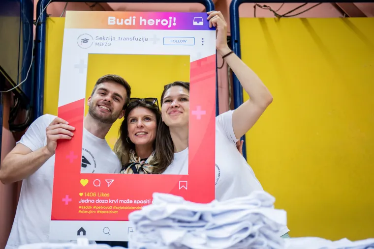 Svjetski dan darivatelja krvi studenti su prigodno obilježili darivanje u u Studentskom domu Stjepan Radić