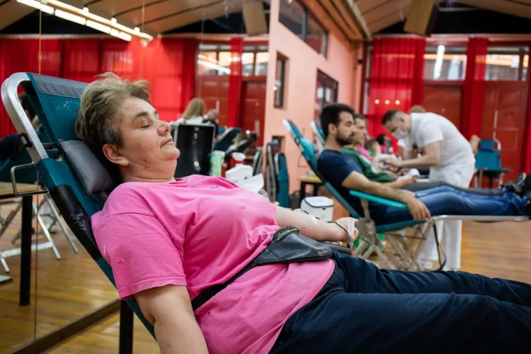 Svjetski dan darivatelja krvi studenti su prigodno obilježili darivanje u u Studentskom domu Stjepan Radić