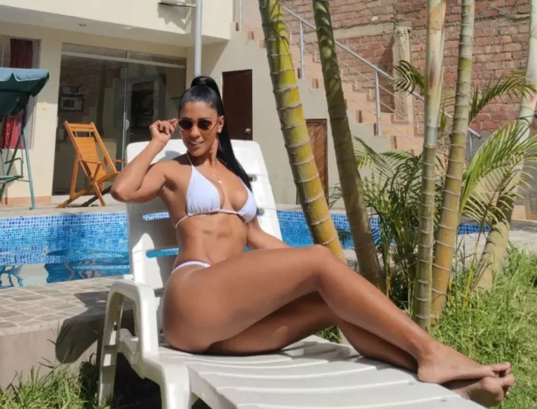 Atraktivna odbojka&scaron;ica obožava pokazivati svoje isklesano tijelo, Instagram joj je prepun polugolih fotografija