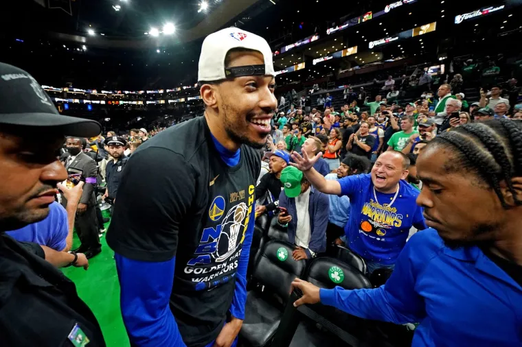 Scene za pamćenje, evo kako su Golden State Warriorsi proslavili naslov prvaka