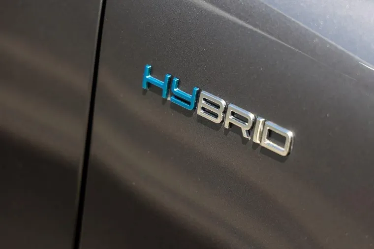 U kolovozu nam stiže zanimljiv karavan: Moći ćete birati između benzinca, dizelaša i hibrida, a znamo i koja će mu biti cijena