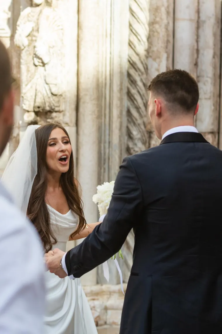 Dominik i Helena uplovili u bračnu luku: Uz mladence, u prvom planu bila je i moderna Livakovićeva mama