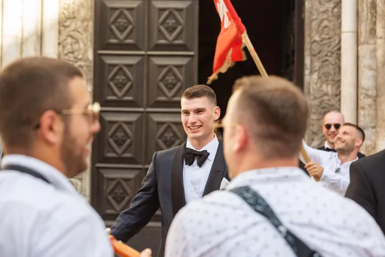 Dominik i Helena uplovili u bračnu luku: Uz mladence, u prvom planu bila je i moderna Livakovićeva mama