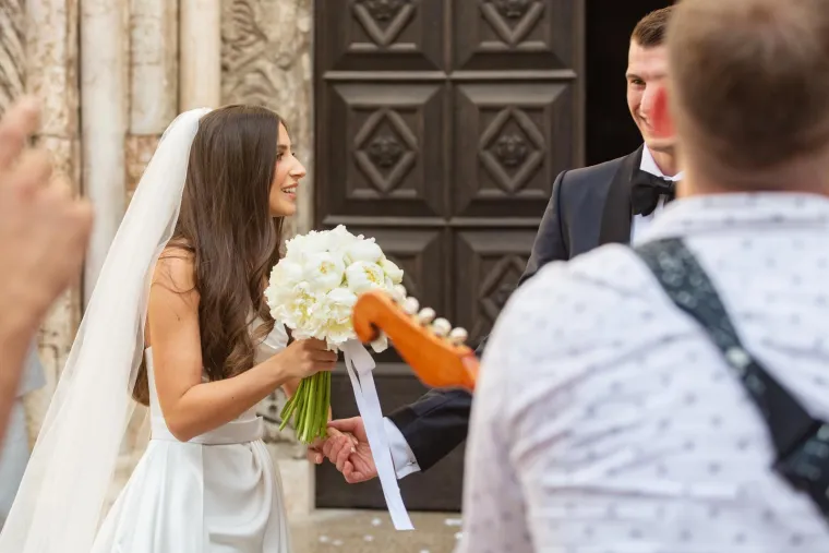 Dominik i Helena uplovili u bračnu luku: Uz mladence, u prvom planu bila je i moderna Livakovićeva mama