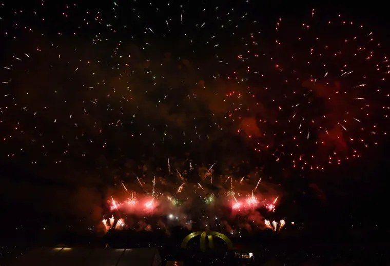 Festival boja i oblika na noćnom nebu iznad Zagreba: Rasko&scaron;ni vatromet bio je uvertira u ljeto