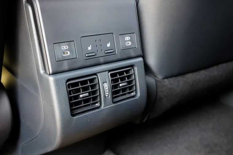 Toyota predstavila prvi potpuno električni model: Osim interesantnog dizajna, krasi ga i jako neobično ime