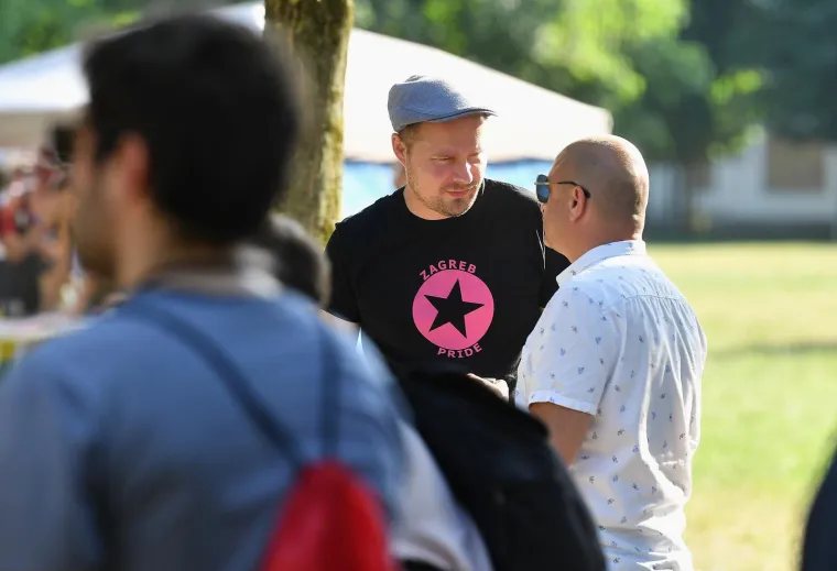 Pride Ride počeo se održavati u Zagrebu tijekom epidemioloških mjera umjesto tradicionalne Povorke ponosa, a iako su mjere ukinute, organizatori su odlučili održati prosvjednu vožnju zbog, kako su istaknuli, bujanja populizma i nacionalizama na globalnoj razini. 