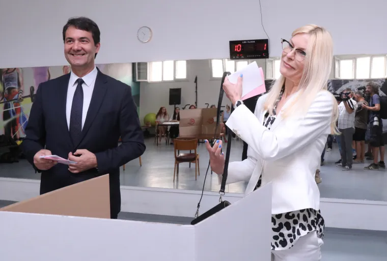 Splićani biraju novu gradsku vlast. Na birališta već izašli Kerum, Puljak, Đogaš, Matijević...