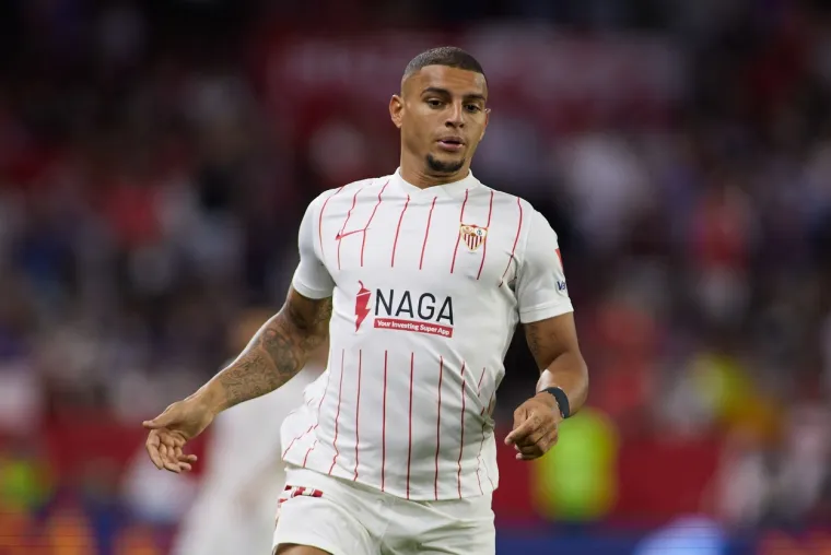 SREDNJI BRANIČ: DIEGO CARLOS

Prešao iz Seville u Aston Villu za 31 milijun eura 
Tržišna vrijednost: 40 milijuna kuna