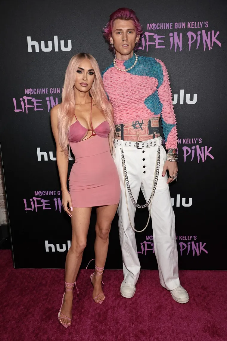Megan Fox i Machine Gun Kelly opet šokiraju: Svi su gledali u njih kad su se pojavili na premijeri dokumentarca o njemu
