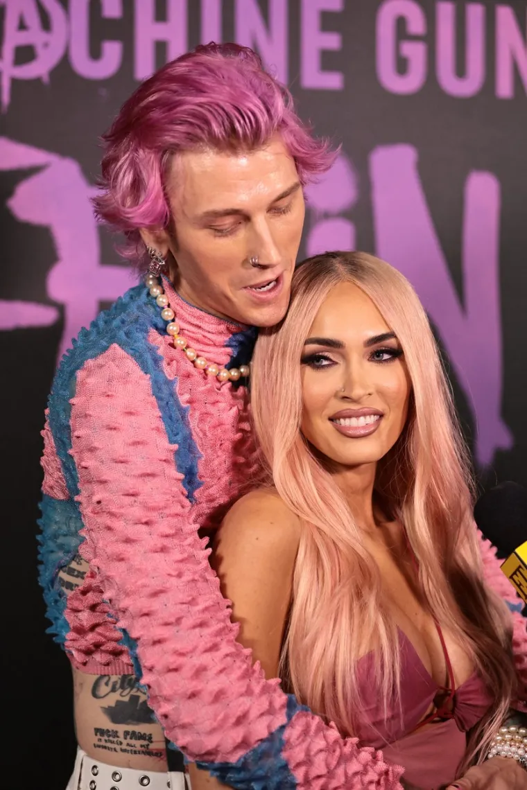 Megan Fox i Machine Gun Kelly opet šokiraju: Svi su gledali u njih kad su se pojavili na premijeri dokumentarca o njemu