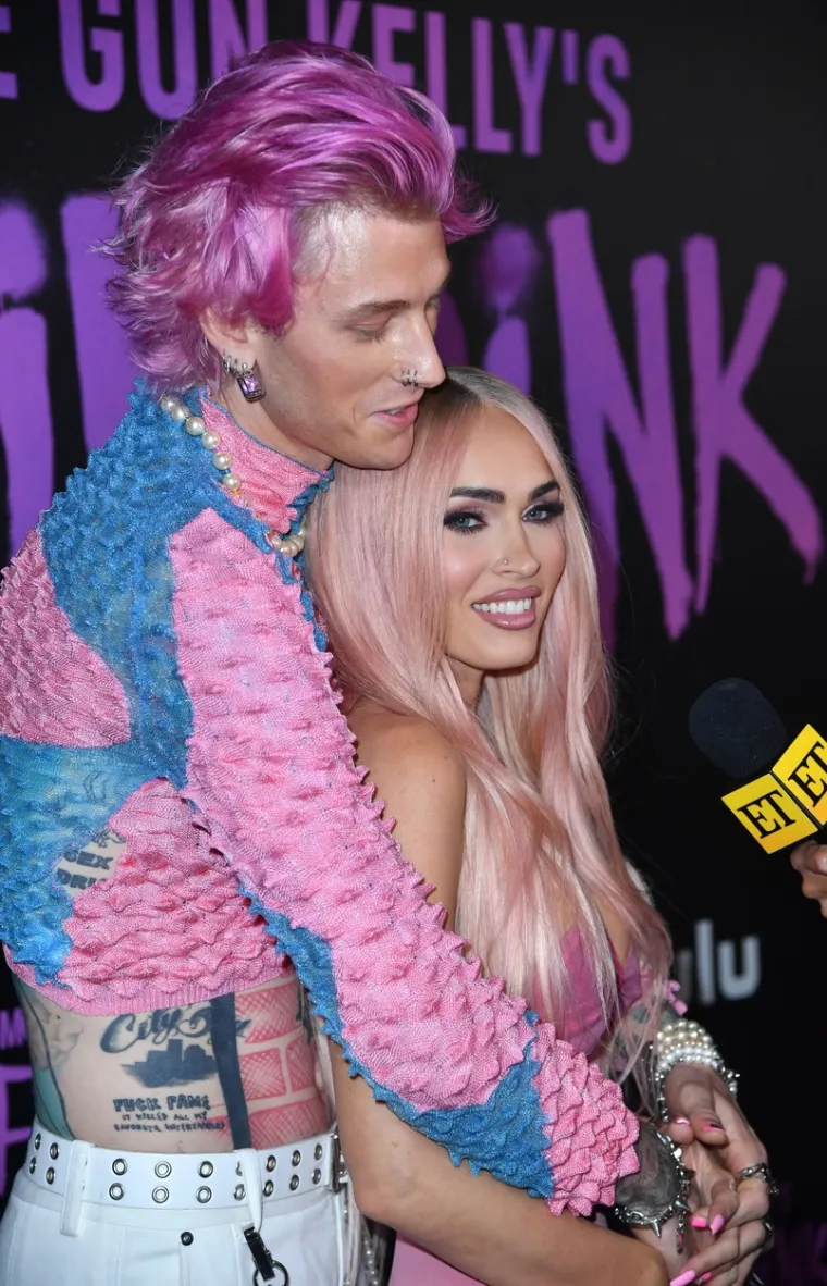 Megan Fox i Machine Gun Kelly opet šokiraju: Svi su gledali u njih kad su se pojavili na premijeri dokumentarca o njemu