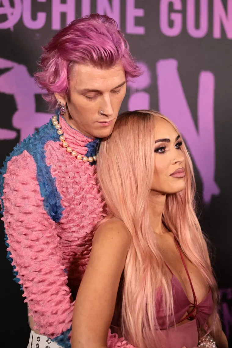 Megan Fox i Machine Gun Kelly opet šokiraju: Svi su gledali u njih kad su se pojavili na premijeri dokumentarca o njemu