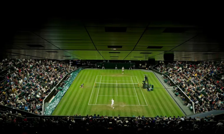Veteran izbacio dvostrukog pobjednika Wimbledona, slavna tinejdžerka također ispala