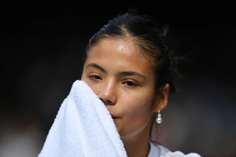 Veteran izbacio dvostrukog pobjednika Wimbledona, slavna tinejdžerka također ispala
