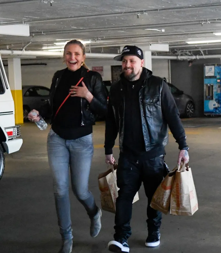 Diaz se 2015. udala za pjevača Benjija Maddena. Par ima jedno zajedničko dijete, dvogodišnju Raddix, a koju je glumica rodila s 47 godina. Glumica se za Benjija udala u svom domu na Beverly Hillsu u Kaliforniji, par je imao židovsku ceremoniju. Cameron i Benjija upoznala je njena bliska prijateljica Nicole Richie koja je udana za Maddenovog brata Joela Maddena.
